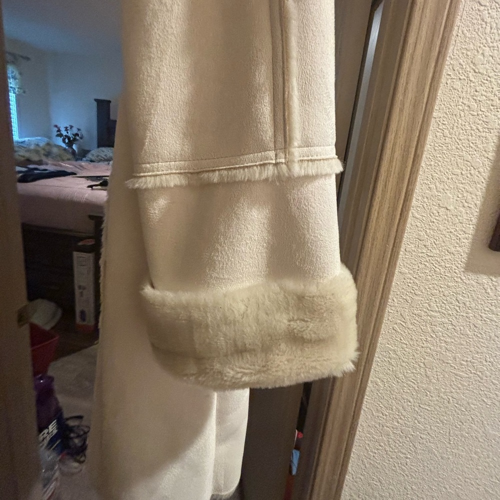 Winter White Coat - image 2